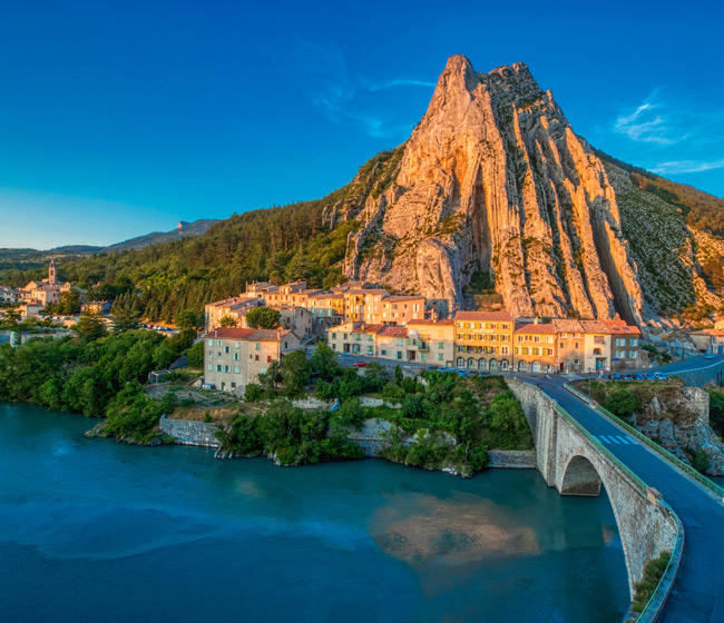 Pourquoi investir dans une zone touristique est intéressant